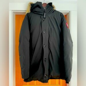 Canada Goose Men’s Chateau Parka, Fur Trim, Black - Large